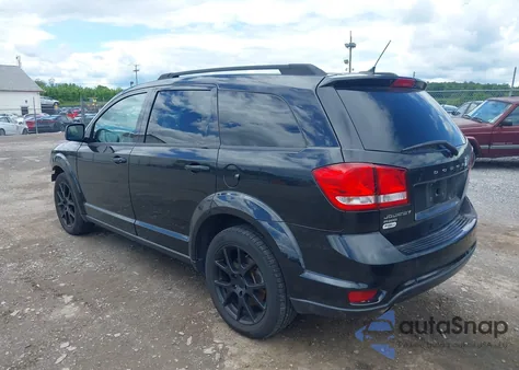 2013 Dodge Journey Sxt z USA, uszkodzony, nr VIN 3C4PDDBG7DT706055